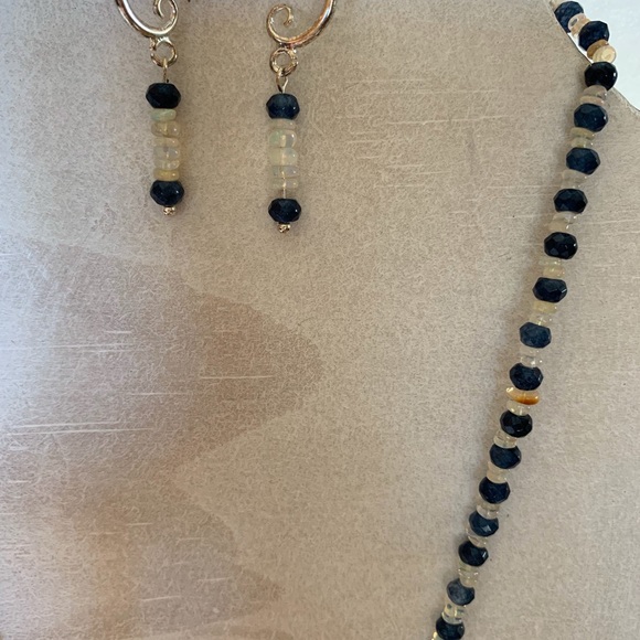 Kyanite And Fire Opals Necklace & earrings - Picture 5 of 8